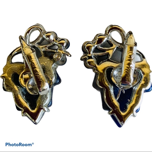 Vintage Blue Grape Leaf Clip On Earrings - Picture 4 of 10